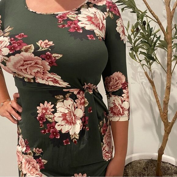 Love Fast Live Hard Green Floral Dress Size Large - Picture 2 of 3